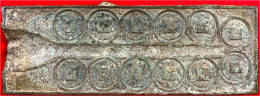 Fantasie-Bronzematrize (Mulde) Für Den Guss Von Wu Zhu Münzen. Bleibronze-Guss, Wohl Um 1900. 21,5 X 7,3 X 1,5 Cm. Mit B - Chine