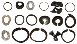 Konvolut Ringgeld ("Kelok") Aus Bronze, Blei Und Zinn. 18 Stück. Köhler-Osbahr Vermutete Deren Ursprung In Thailand Im L - Thaïlande