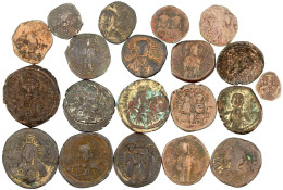 20 Div. Bronzemünzen Des 6 Bis 11. Jh. Schön Bis Schön/sehr Schön - Bizantinas