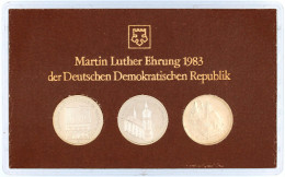 Themensatz "Martin-Luther-Ehrung" 1983. Schloßkirche, Wartburg 1983 (!) Und Luthers Geburtshaus In Hartplastik Mit Braun - Altri & Non Classificati