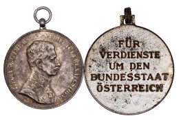 2 Stück: Große Silberne Tapferkeitsmedaille Karl (40 Mm; 17,74 G), Tragb. Versilb. Bronzemedaille Verdienste Um Den Bund - Ohne Zuordnung