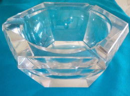 Cendrier Hexagonal En Cristal Massif - Glass & Crystal