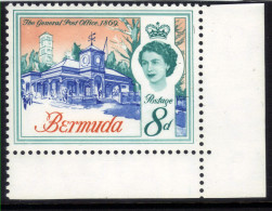 Bermuda 1962 - 68 QE2 8d General Post Office Hamilton Umm SG 169 ( G1226 ) - Bermudes