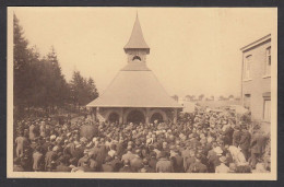 063613/ BANNEUX-NOTRE-DAME, Les Pélerins En Prière Devant La Chapelle  - Sprimont