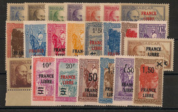 MADAGASCAR - 1942 - N°YT. 242 à 264 - France Libre - Série Complète - Neuf Luxe ** / MNH / Postfrisch - Unused Stamps