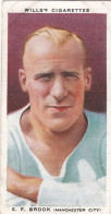 7 E Brook Manchester City  - Wills Cigarette Card - Association Footballers, 1935 - Original Card - Sport - Wills