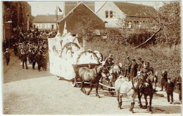 Fotokaart. Sint-Kwintens-Lennik. Stoet Vredefeesten. Militaire Herdenking Eerste Wereldoorlog. Misviering - Lennik