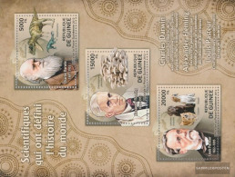 Guinea 9256-9258 Sheetlet (complete. Issue) Unmounted Mint / Never Hinged 2012 Significant Scientists - Guinée (1958-...)