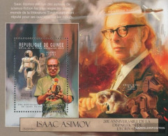 Guinea Miniature Sheet 2126 (complete. Issue) Unmounted Mint / Never Hinged 2012 Isaac Asimov (1920-1992) - Guinée (1958-...)