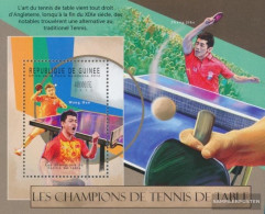 Guinea Miniature Sheet 2117 (complete. Issue) Unmounted Mint / Never Hinged 2012 Table Tennis Players - Guinée (1958-...)
