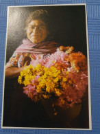 Mexico - Frau Mit Blumen - Amérique