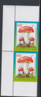 Lettonie N° 737ab XX Flore Baies Et Champignons, Paire Verticale De Carnet : Dentelé Sur 3 Cotés, Sans Charnière, TB - Lettland