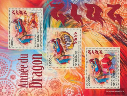 Guinea 9296-9298 Sheetlet (complete. Issue) Unmounted Mint / Never Hinged 2012 Year Of Dragon - Guinée (1958-...)