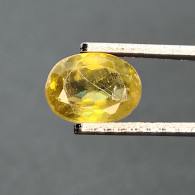 Sphène Naturel De Madagascar- Ovale 0.87 Carat - 6.8 X 5.0 X 3.0 Mm - Other & Unclassified