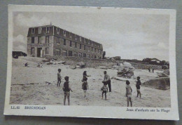 29 - FINISTERE - BRIGNOGAN  -  HOTEL DE LA MER-  JEUX D'ENFANTS SUR LA PLAGE - Brignogan-Plage