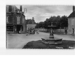 NEUVY SAUTOUR : Place De La Fontaine - Très Bon état - Neuvy Sautour