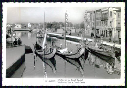 AVEIRO -  "Moliceiros" No Canal Central.( Ed. Da Comissão M. De Turismo De Aveiro Nº 16)  Carte Postale - Aveiro