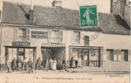 VILLIERS SAINT GEORGES -- Rue De La Gare  (  Animation Devant Commerces ) - Villiers Saint Georges