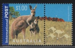 Australia 2001 MNH Sc 1958 $1 Kangaroos + Label - Ongebruikt