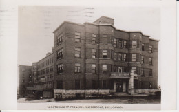 Sanatorium St Francois Sherbrooke Québec Canada Real Photo B*W  Façade Du Sanatorium De Près Galerie Au 2 Ieme  étage - Sherbrooke