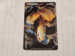 Norway-(N-207)-Blaskjell / Blue Mussel-(NOK 90)-(78)-(tirage-50.000)-(1.8.01)-used Card+1card Prepiad Free - Norway