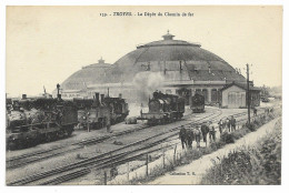 TROYES Dépôt CHEMIN De FER SNCF Locomotive Train Gare AUBE Près Ste Savine Vendeuvre Arcis Bar Romilly Nogent Sur Seine - Marcilly