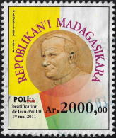 Madagascar 2015 Michel 2682 Y&T 1918. Béatification Du Pape Jean-Paul II. Cote 15 € - Papi