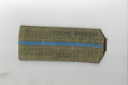 Patte D'épaule Galon D'officier Subalterne Soviétique Tenue De Campagne - Uniformen