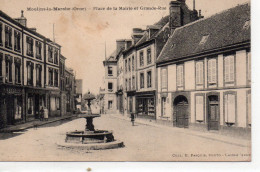 Moulins-la-Marche Animée Place De La Mairie Commerces - Moulins La Marche