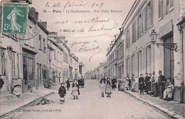 POIX-la Gendarmerie Rue Porte Boiteux - Poix-de-Picardie