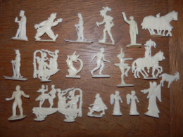 Lot De 19  Figurines "Val De Saone" - Altri & Non Classificati