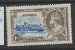 Antigua  1935  92  1.1/2d  Silver Jubilee  Mounted Mint - 1858-1960 Colonia Británica