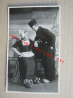 Netherlands ? - Dutch Couple In Costumes ( Real Photo ) - Douane