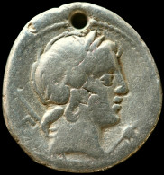 LaZooRo: Roman Republic - AR Denarius Of P. Crepusius (82 BC), Apollo, Ex Antique Jewellery, CM, Rare CXXX - República (-280 / -27)