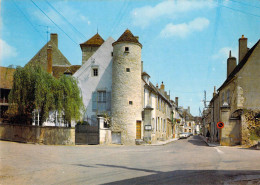 58 - Tannay - Vieille Tour Et La Rue Théodore De Béze - Tannay