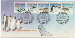 Faune Antarctique.  Base Davis  1988 . Tryptique Yvert 79/83 - Briefe U. Dokumente