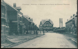 Chaulnes L'avenue De La Gare Les Quatre Chemins - Chaulnes