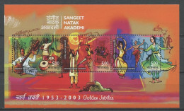 INDE 2003 Bloc N° 23 ** Neuf MNH Luxe Arts Académie Sangeet Natak Théâtre Danse Musiciens Instruments Costumes Suits - Blocks & Kleinbögen