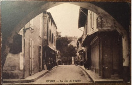 Cpa 24 EYMET Rue De L Eglise, Animée, éd Guionie, Non écrite - Eymet