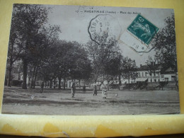 40 1307 RARE CPA 1911 - 40 HAGETMAU - PLACE DES ARENES - ANIMATION. - Hagetmau