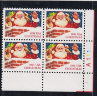 Sc#2579, Christmas, Santa In Chimney With Bag Of Toys, 29-cent Plate Number Block Of 4 MNH Stamps - Números De Placas