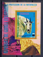 Guinée équatoriale Guinea 049 Faune (Animals & Fauna) Chèvre Goat Bloc 146 COTE 7 EUROS Non Dentelé Imperf MNH ** - Guinea Ecuatorial