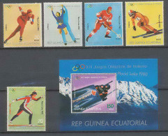 Guinée équatoriale Guinea 116 N°1308/12 + Bloc 290 Jeux Olympiques Olympic Games Lake Placid 1980 MNH ** - Invierno 1980: Lake Placid