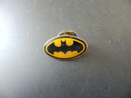 Old Badge Batman - Non Classés