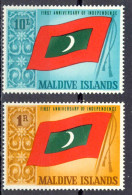 Maldive Islands Sc# 187-188 MNH 1966 Flag - Maldivas (1965-...)