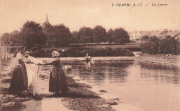 Derval * Le Lavoir * Laveuses Lavandières Blanchisseuses * Villageois - Derval