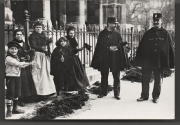 Vendeurs De Rue - Les Rameaux - Policiers En Capeline - Police - Edition Paris 1900 - Animée - Police - Gendarmerie