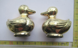 LADE 14 - 2 EENDEN - ZOUT EN PEPER POT - 2 CANARDS - SALIÈRE ET POIVRIÈRE - 2 X 55 GRAM - Métal