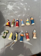 Fèves Lot De 12 Santons - Santons