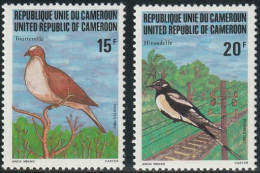 THEMATIC FAUNA: BIRDS,  DOVE AND SWALLOW   -  CAMEROUN - Golondrinas